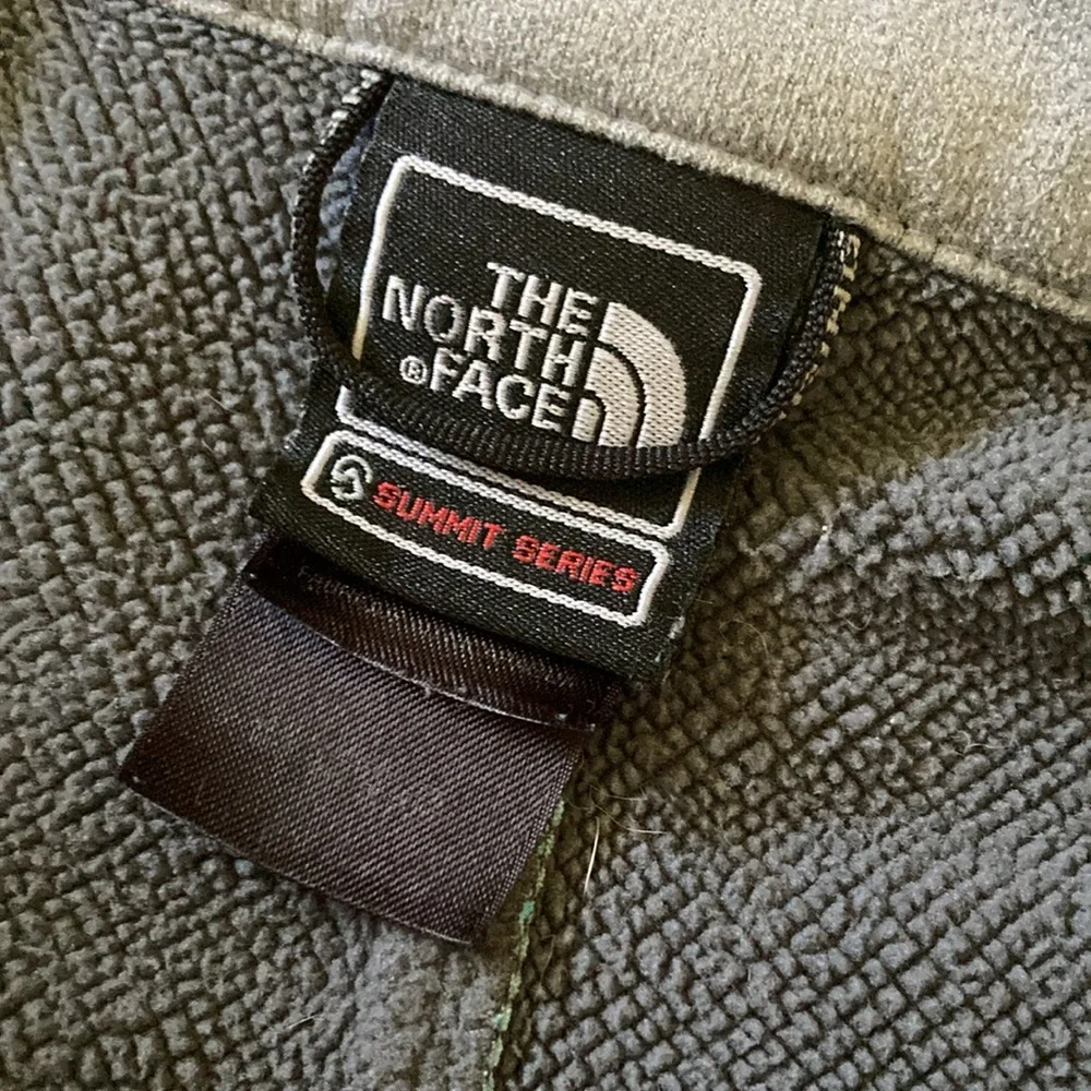 THE NORTH FACE Summit Series blue Windstopper jacket, Med.